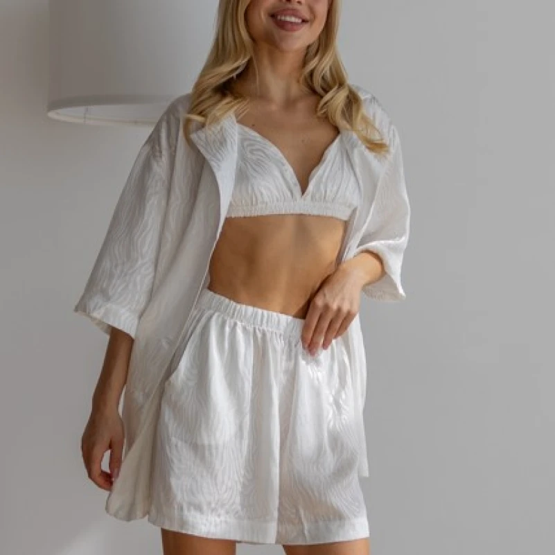 Женский костюм-тройка (топ+рубашка+шорты) "Emma" white - 3