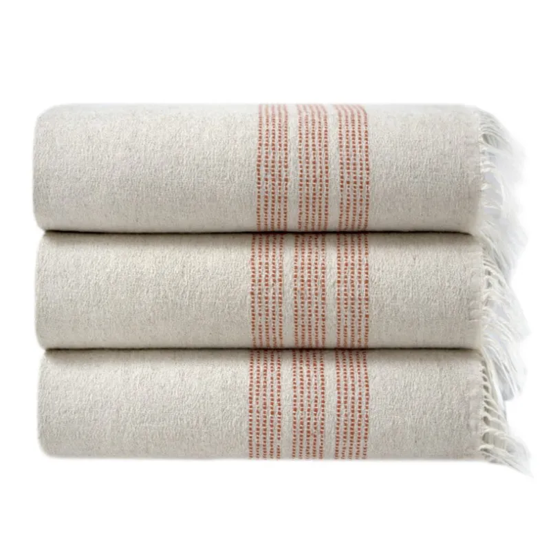 Рушник С "Line border red"