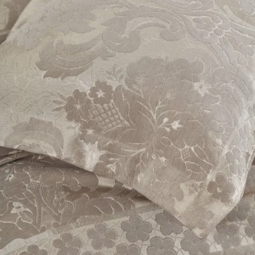 Набір покривало + наволочки 2 шт С "Luxury Jacquard beige" - 3