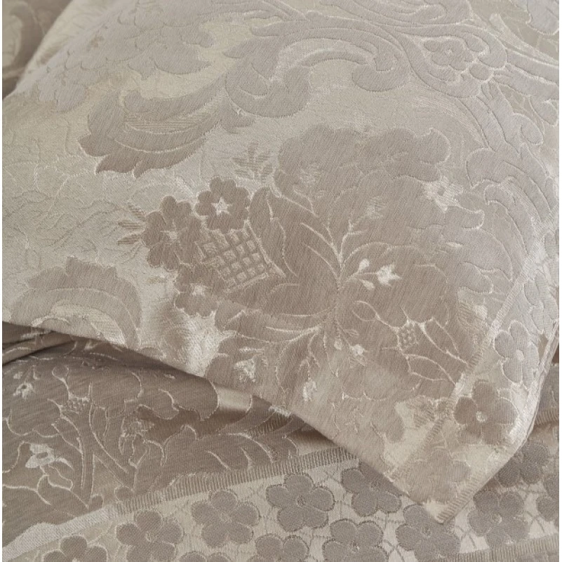 Набір покривало + наволочки 2 шт С "Luxury Jacquard beige" - 2