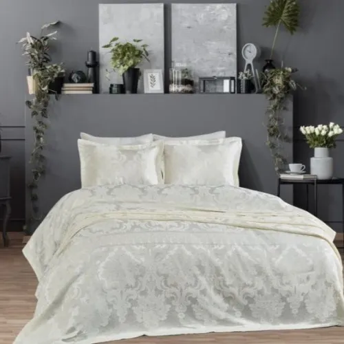 Набор покрывало + наволочки 2 шт С "Luxury Jacquard creamy"