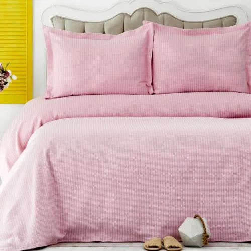 Набор покрывало + наволочки 2 шт С "Natural Softness pink"