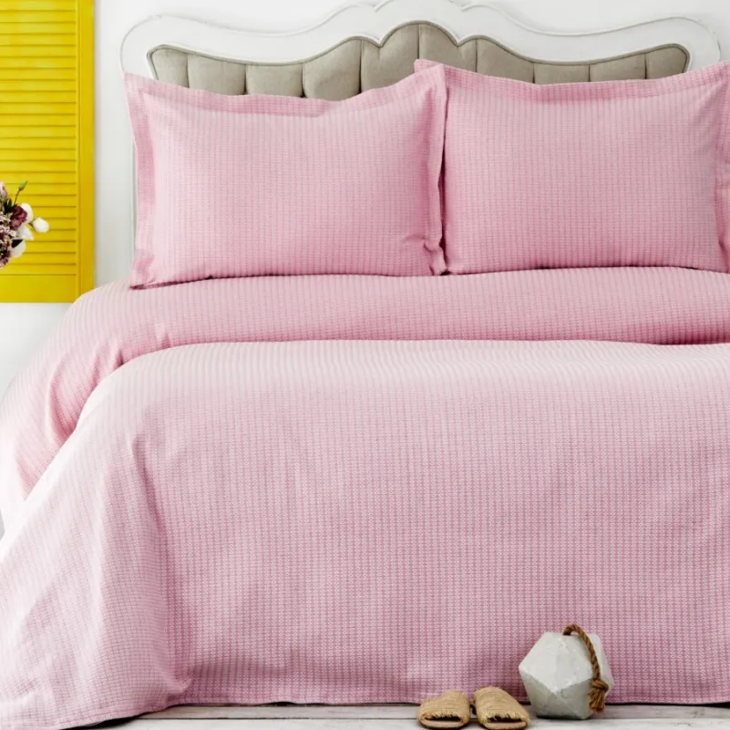 Набор покрывало + наволочки 2 шт С "Natural Softness pink"