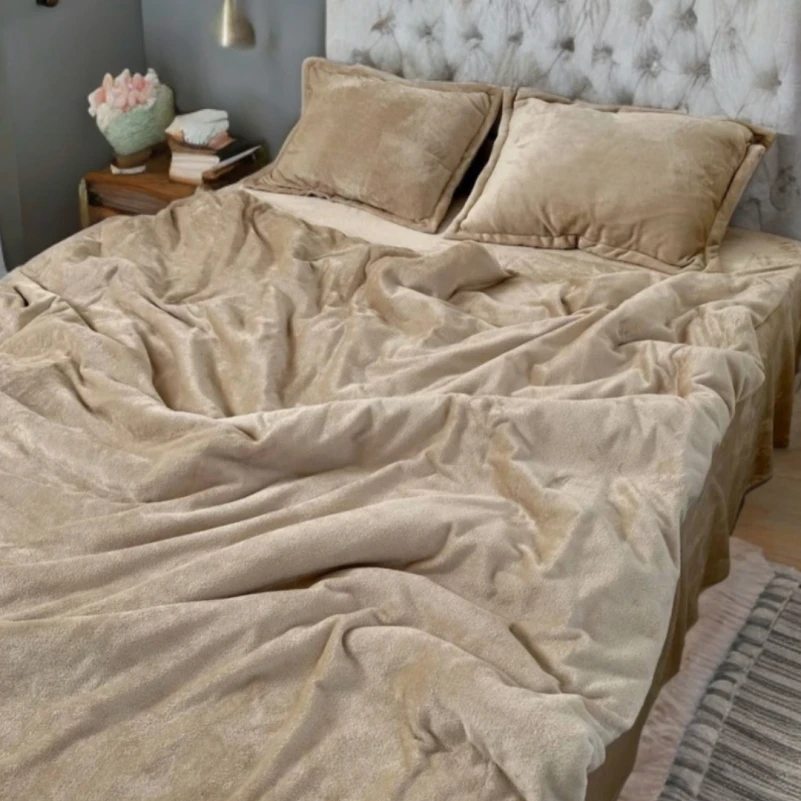 Комплект постільної білизни Плюш "Plush Comfort Retreat"