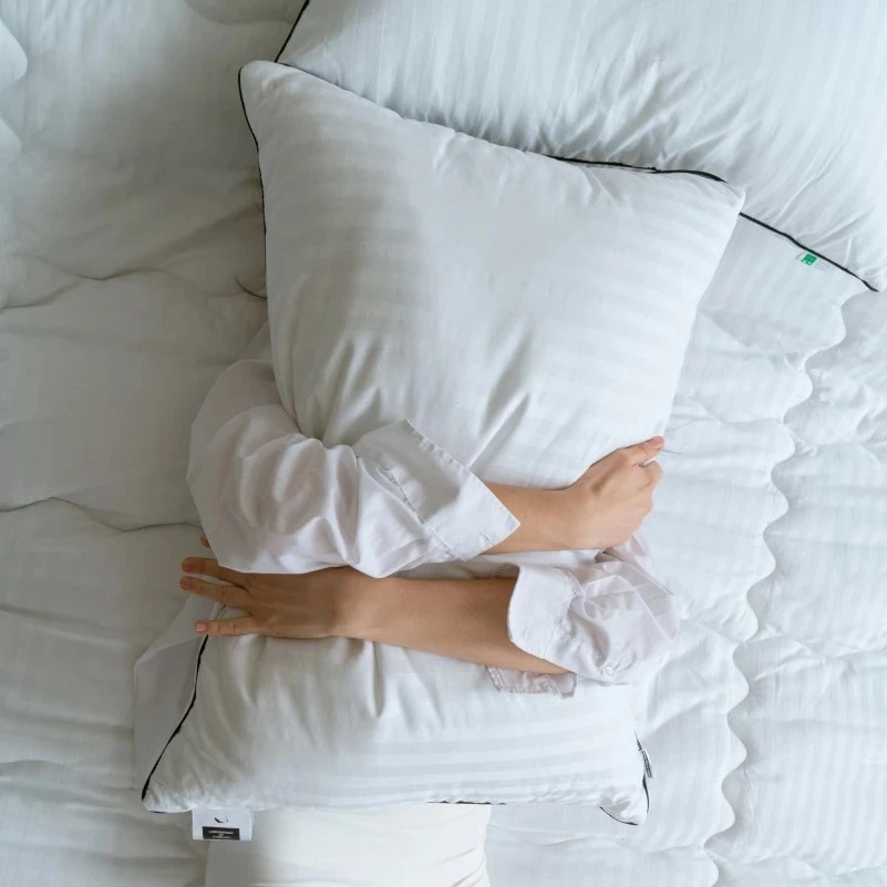 Набір бамбуковий №9529 "Royal Pearl Hand Made" Bamboo Зима (Ковдра + подушка) - 7