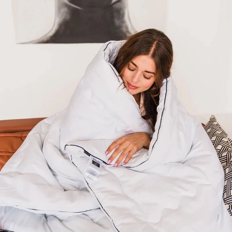 Набір бамбуковий №9529 "Royal Pearl Hand Made" Bamboo Зима (Ковдра + подушка) - 9