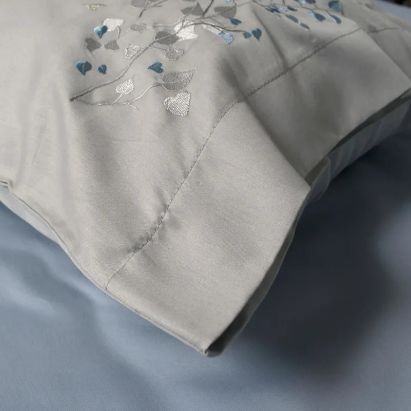 Комплект постільної білизни С Satin Elit "Petals gray" - 6