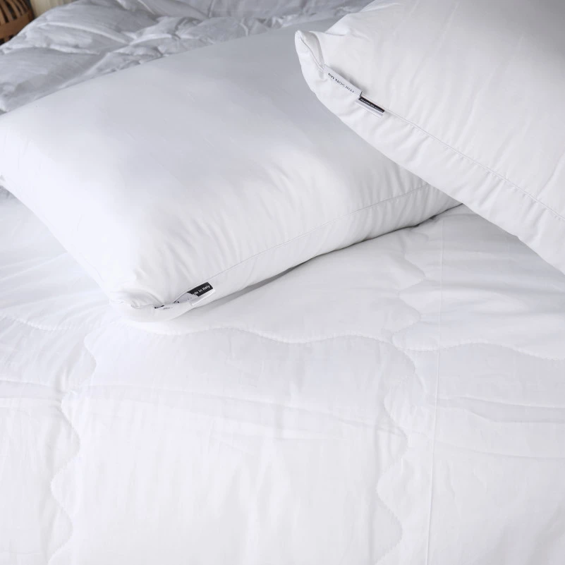 Летний постельный комплект №2964 Line Satin Light Pro 10-001 Snow White "Modal" (одеяло + 2 наволочки) - 3