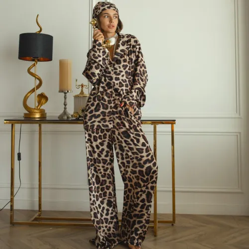 Пижама женская шелк Армани + платок "Shawl Savanna"