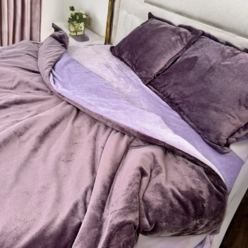 Комплект постільної білизни Плюш "Soft Embrace Bedding"