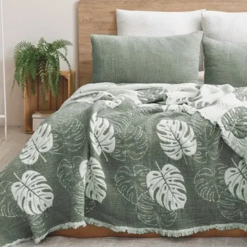 Набор покрывало + наволочки 2 шт "Soft Muslin Set sage green" - 1