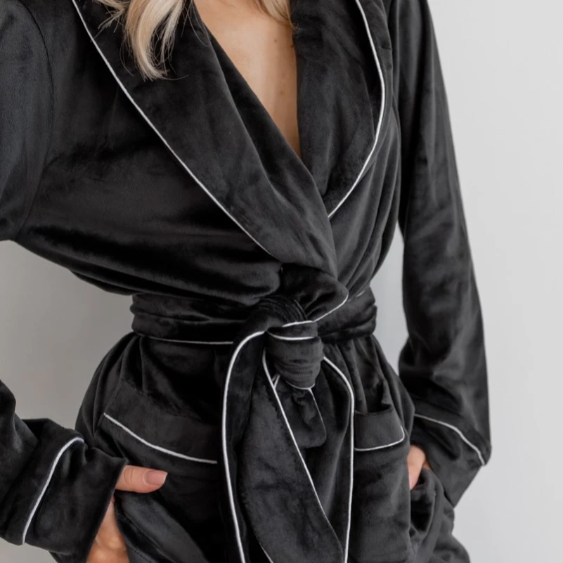 Пижама женская Велюровая "Velor black" на запах - 1