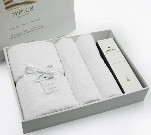 Набір подарунковий Elegant Trio "White" (Рушники 50*90 - 2 шт. + 70*140 - 1 шт. + спрей текстильний)