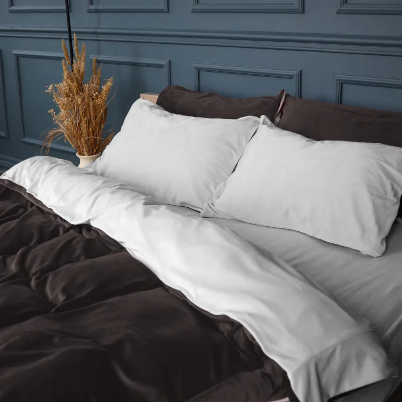 Комплект постельного белья Велюр Winter Frost 28-0001 + 28-0003 Lilium Velvet - 3
