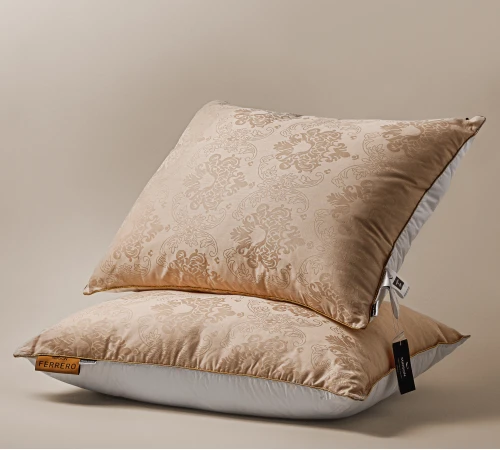 Подушка пуховая 90% серый пух Standart / 10% перо №15-08 Ferrero Gold 