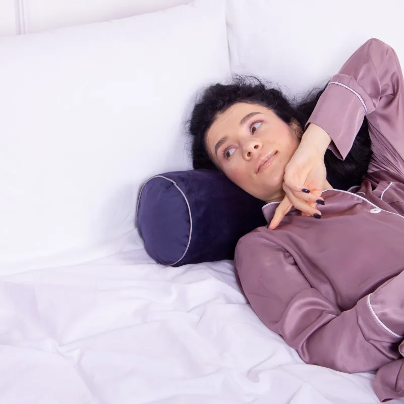 Подушка-валик №8398 Velvet Line 28-0006 Navy blue Tencel - 5