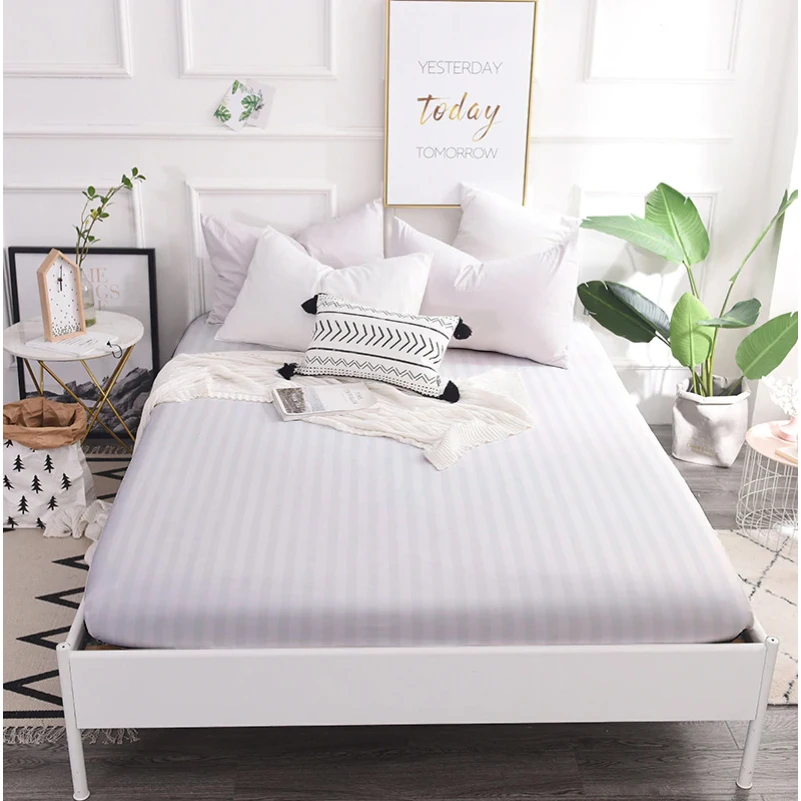 Простынь на резинке (САТИН ЖАККАРД) Royal - высота 25 см (детские 10 см)