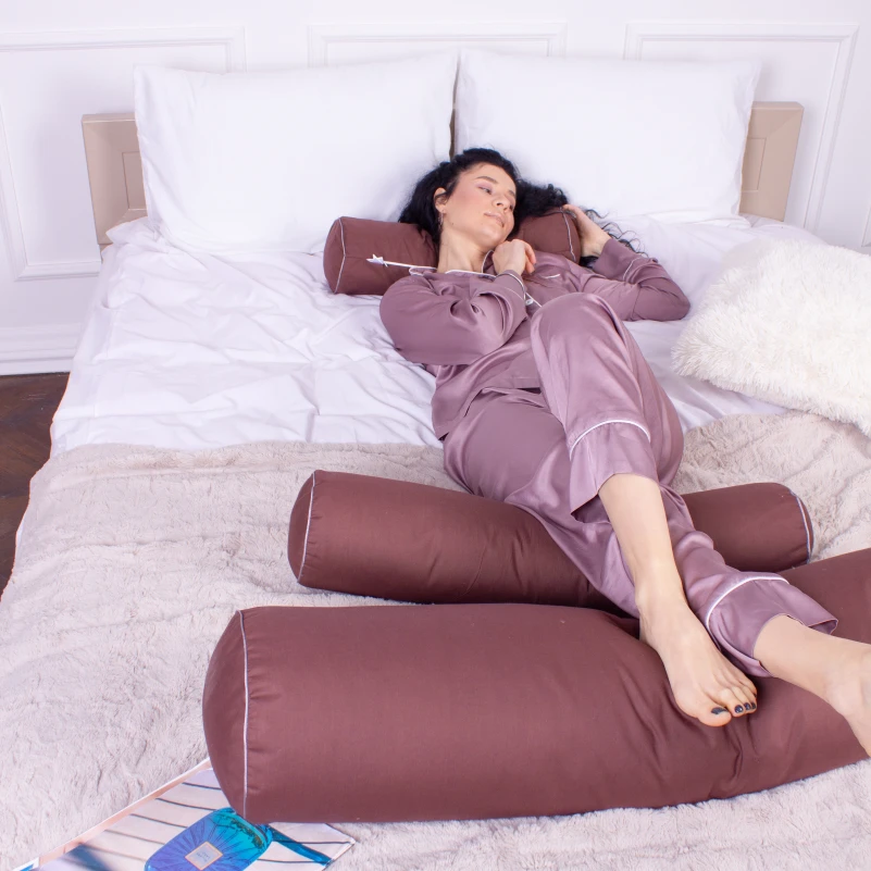 Подушка-валик №8119 Naturale Line 19-1217 Chocolate Perla EcoSilk - 7