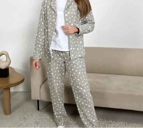 Женский костюм "Warmth Within"