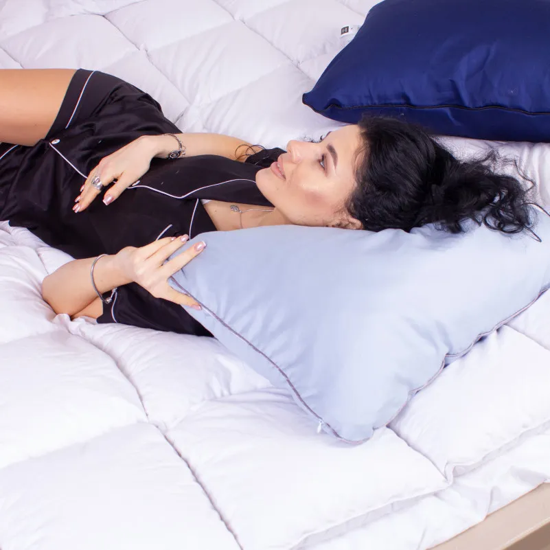 Подушка ортопедическая (стружка Memory) №4099 Delicate satin 0843 Grey Blue MEN 59*43*12 см - 5