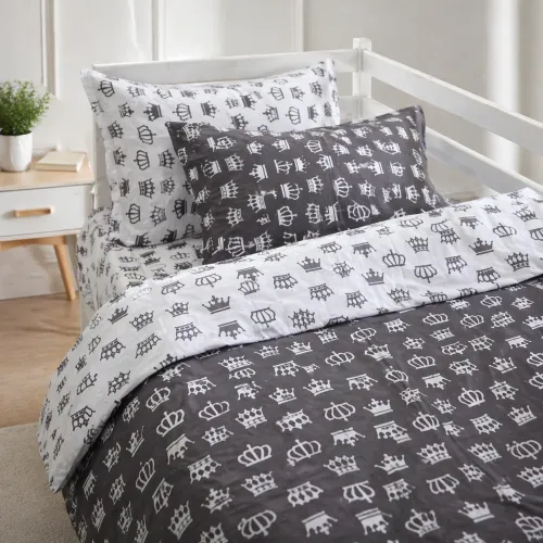 Комплект постельного белья Бязь JUNIOR 17-0675 Queen of Now