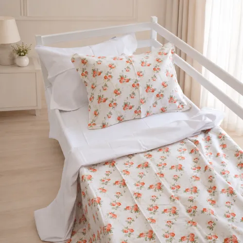 Комплект постельного белья Сатин JUNIOR 22-1399 Flower Fantasy - 1