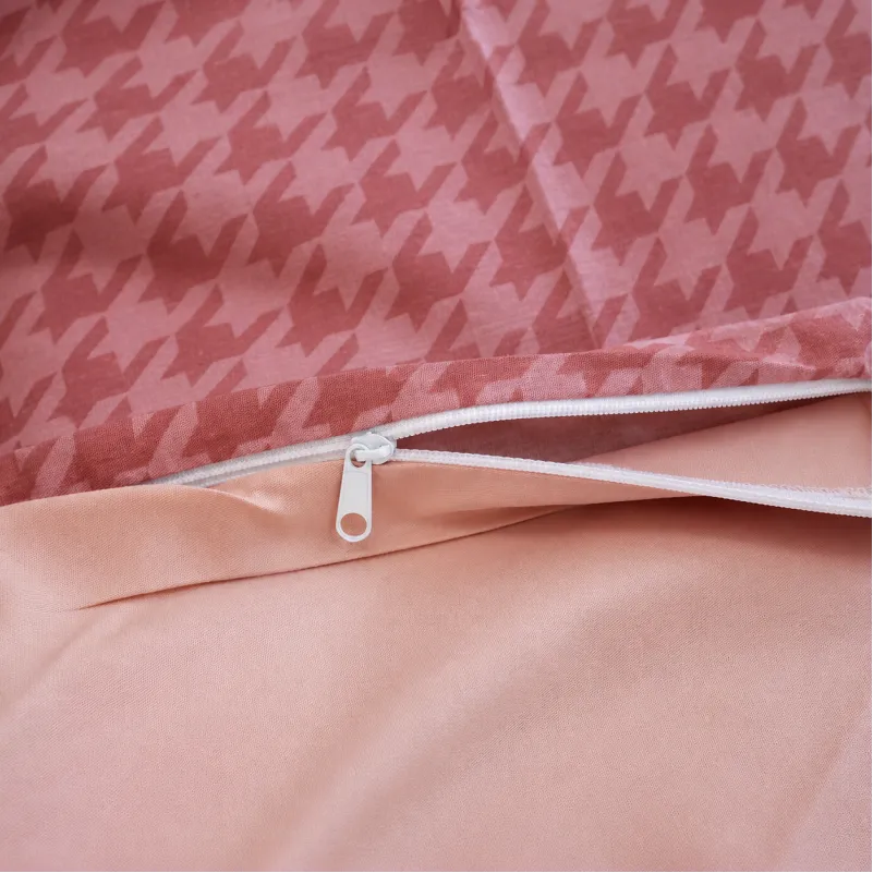 Комплект постельного белья Сатин TEENAGER 22-1440 Pink Houndstooth Фото - 9