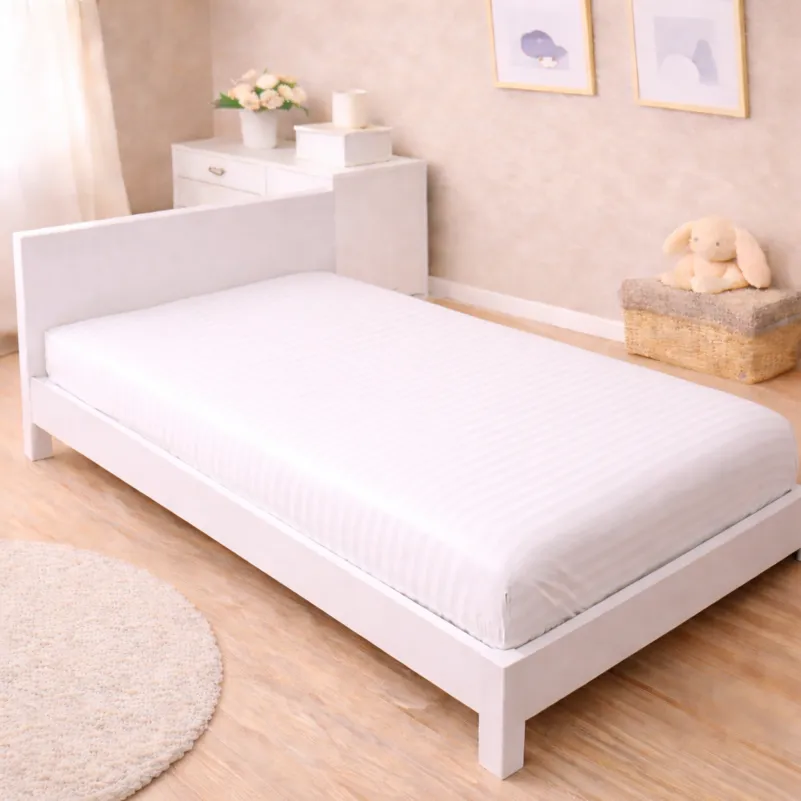 Комплект постельного белья Сатин JUNIOR Satin Stripe 30-0018 + 30-0001 Feinarina - 5