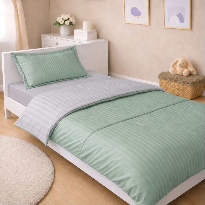 Комплект постільної білизни Сатин JUNIOR Satin Stripe 30-0013 + 30-0010 Windly