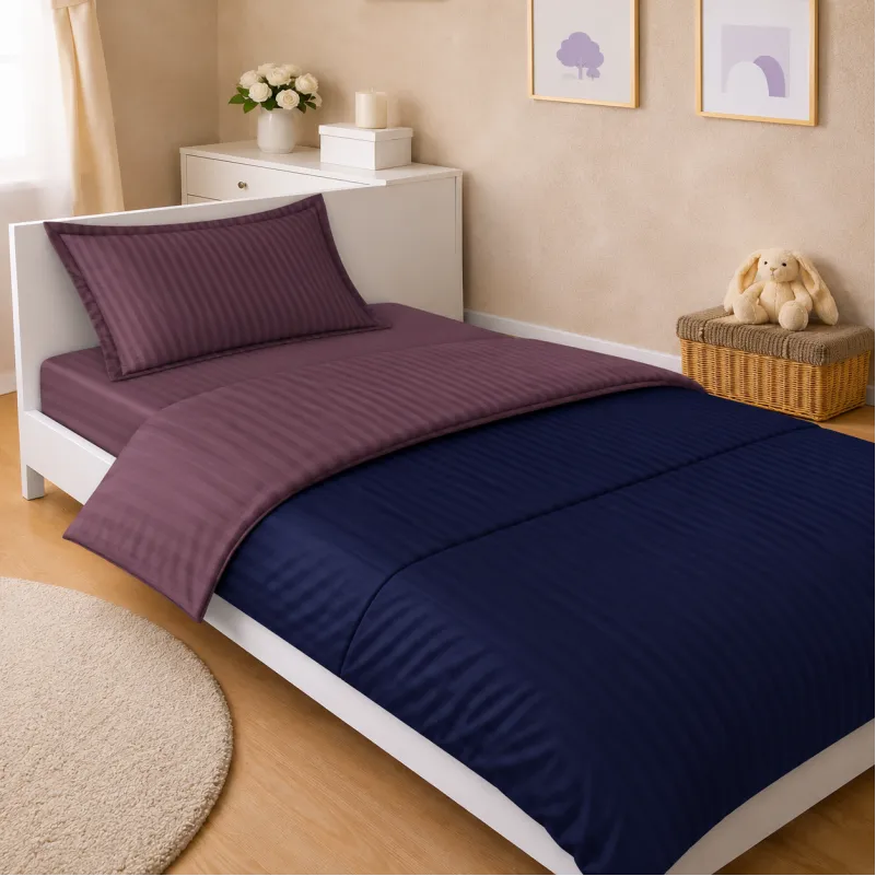 Комплект постельного белья Сатин JUNIOR Satin Stripe 30-0020 + 30-0008 Lovelin