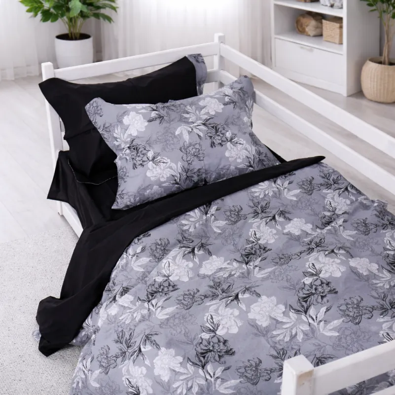 Комплект постельного белья  JUNIOR Poplin 00-8 black flowers