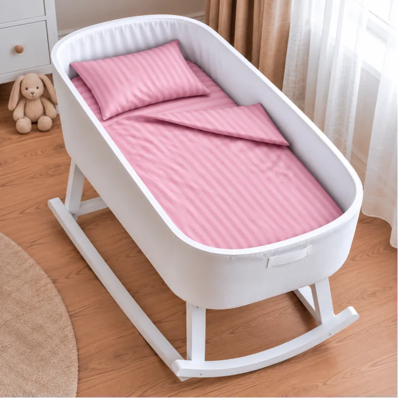 Комплект постельного белья в кроватку 90*110 17-0607 Stripe Pink