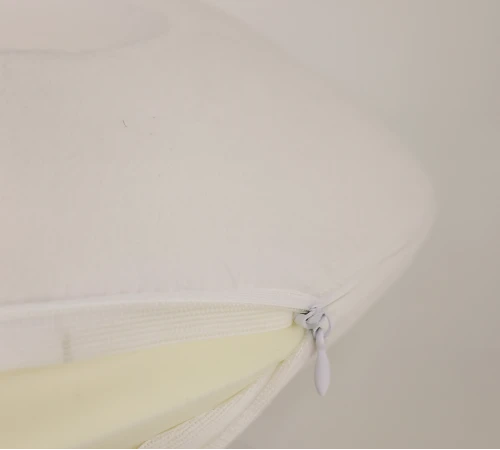 Подушка для подорожей №8720 Velvet Line 28-0001 White (велюр) - 2